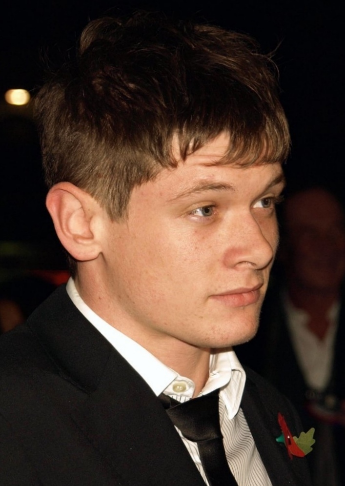 Jack_O'Connell_(Cropped)